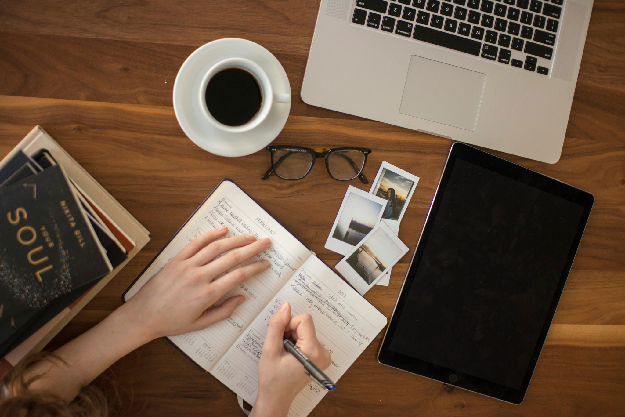 Pourquoi externaliser son administratif quand on est entrepreneur ?